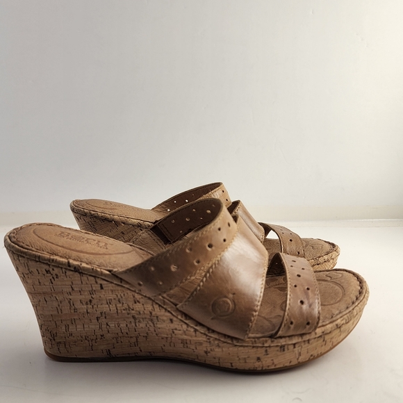 Born Shoes - Born tan leather cork wedges